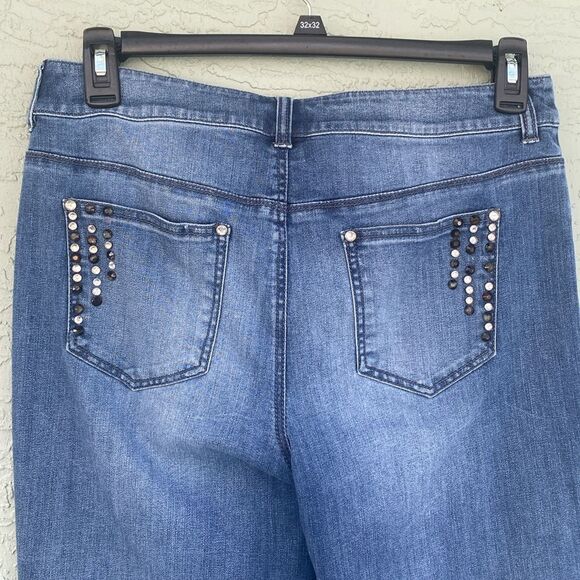 Chico’s Platinum Jeans Sz 1 Jewel Rhinestones Jeans - Picture 2 of 12